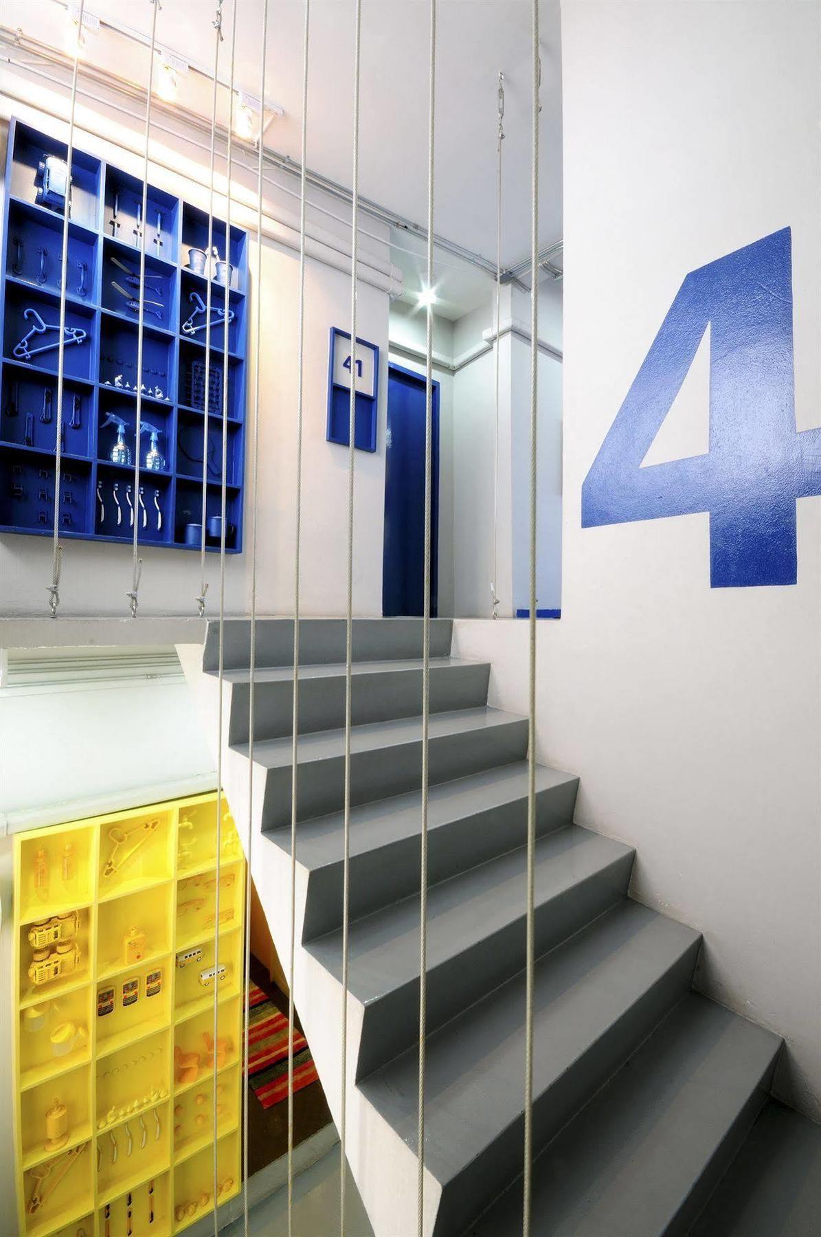 Jellybean Ezy Hostel Sathorn Bangkok Exterior foto